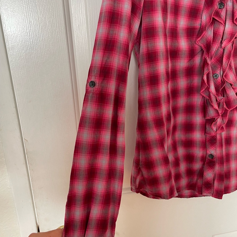 Express Women's Pink Raspberry Plaid Ruffle Top XS - Picture 4 of 7